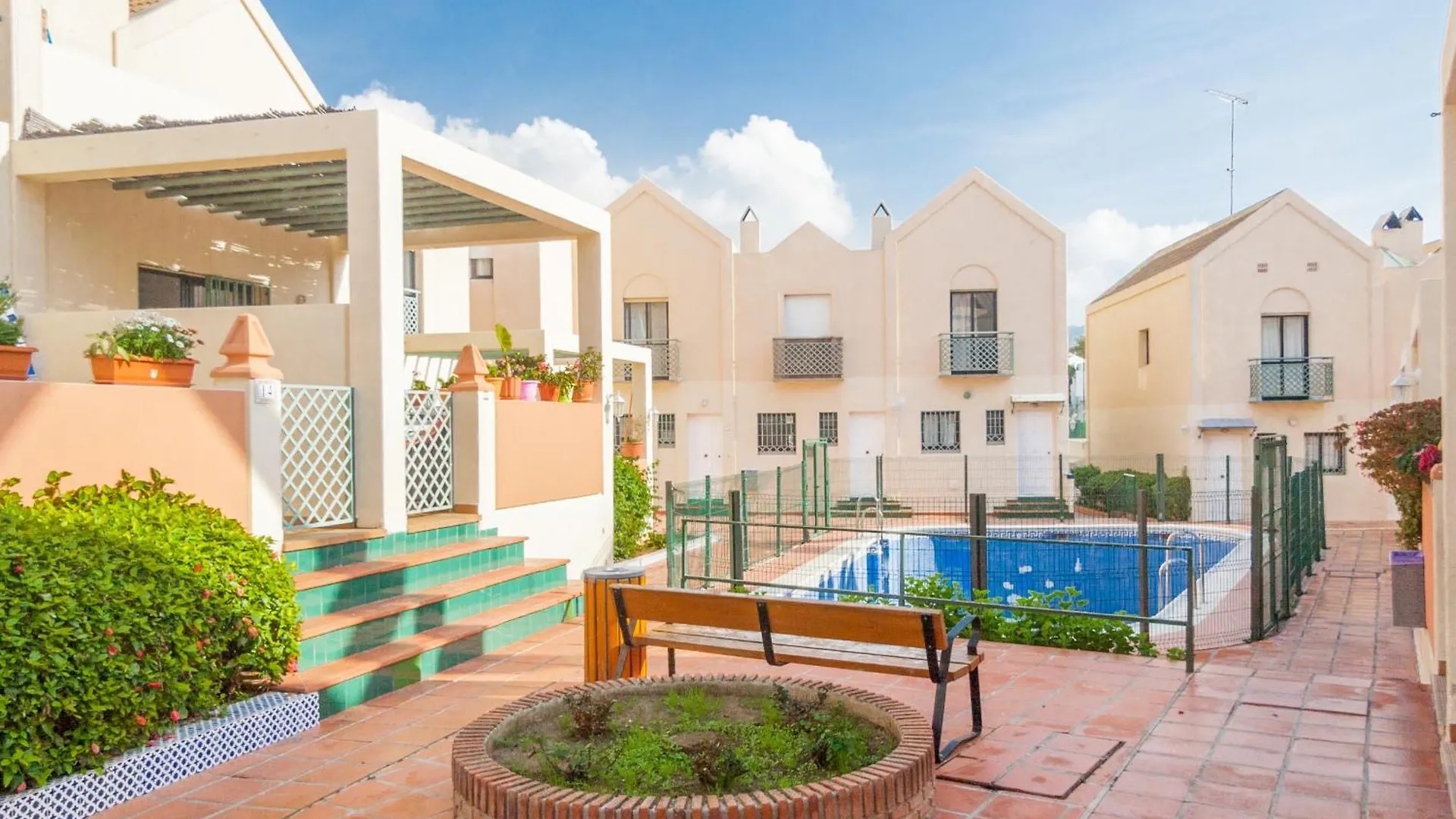Canovas Nerja - Antali Villas Con Piscina En Zona Parador Nerja 0*,  Španělsko